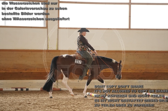 s_A_901484.JPG